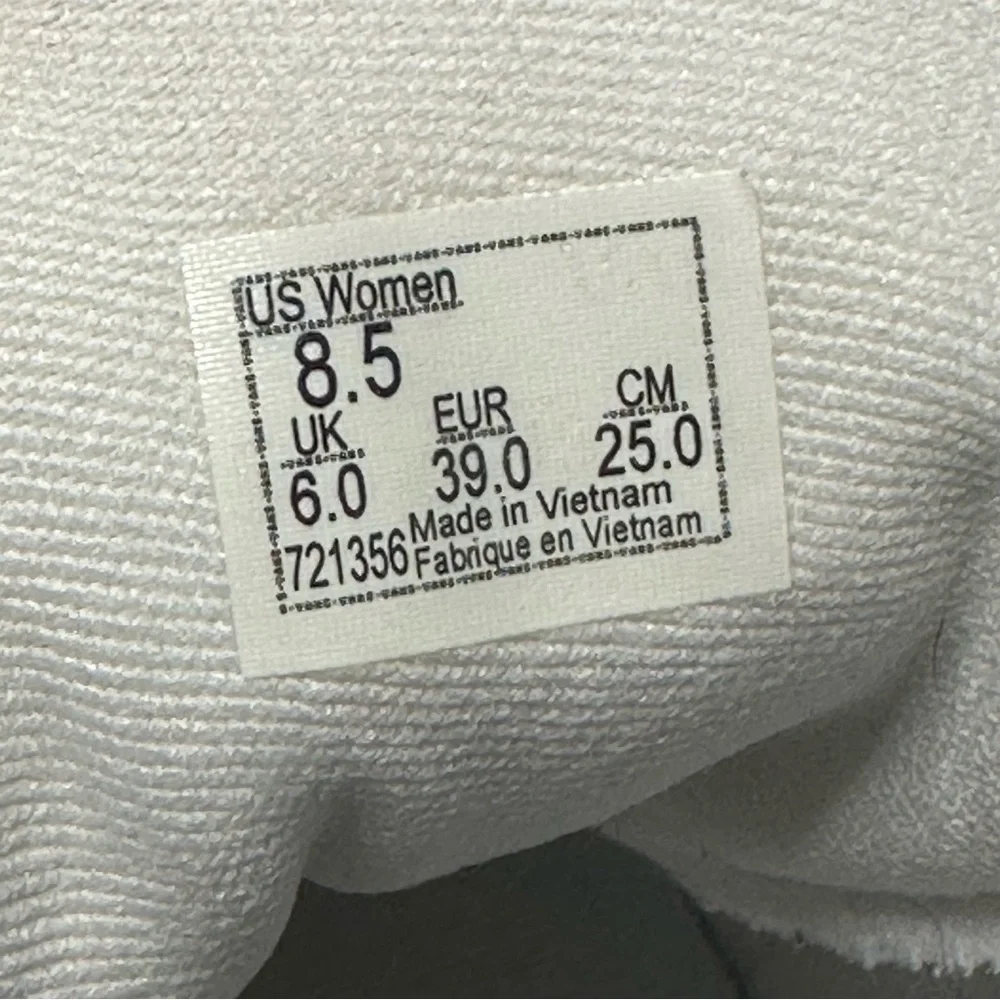 Vans Doheny White Checkerboard Canvas Sneakers - Picture 6 of 6
